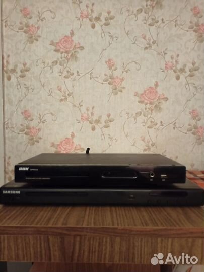 DVD проигрыватели BBK и Samsung