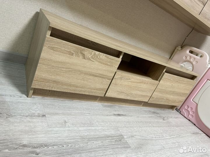 Полка настенная под телевизор бу