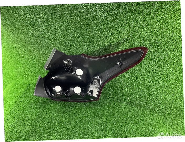 Фонарь левый Ford Focus 2015-2019