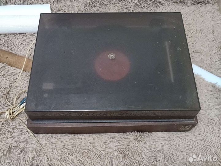 Виниловый проигрыватель Радиола