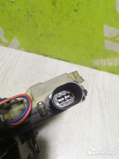 Замок двери задней левой Шкода Октавия А4