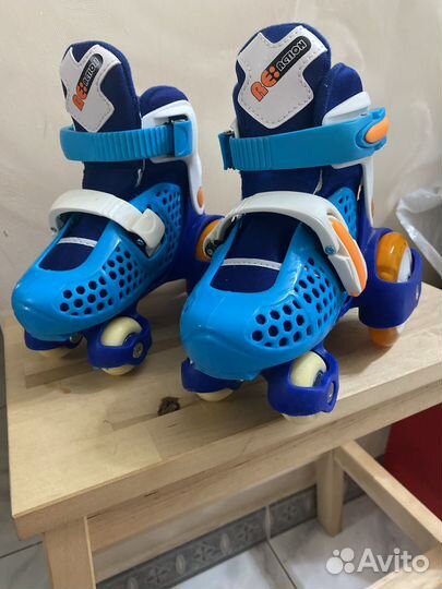 Роликовые коньки раздвижные