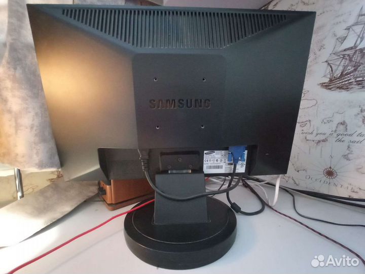 Монитор Samsung SyncMaster 2023nw 20