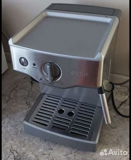 Кофеварка рожковая bork