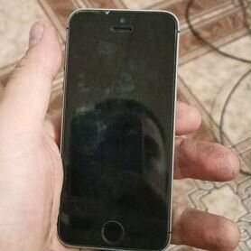 iPhone SE, 32 ГБ