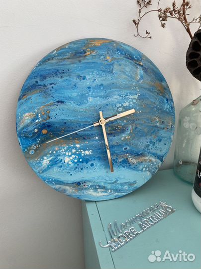 Часы ручная работа Fluid Art