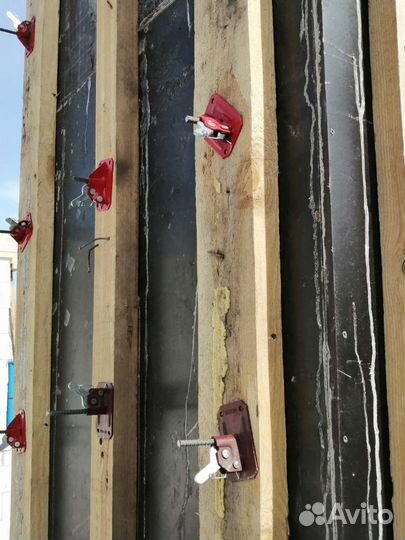 Аренда пружинных зажимов для опалубки (лягушки)