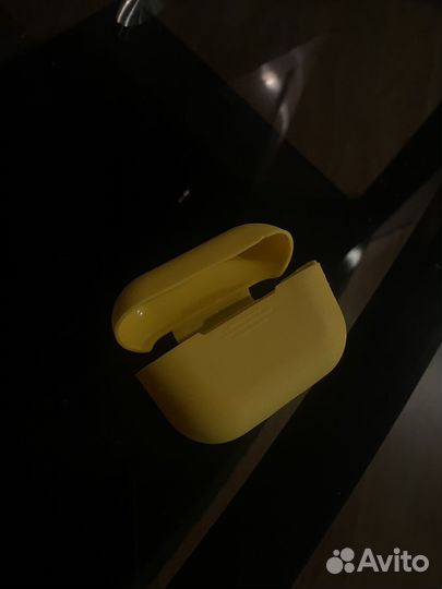 Чехол на airpods pro