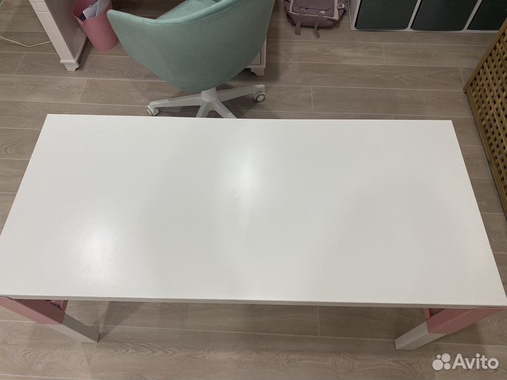 Письменный стол для школьника IKEA