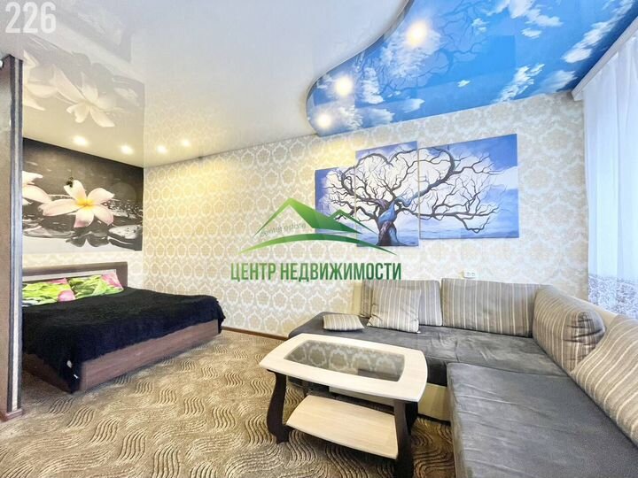 Комната 33,2 м² в 5-к., 2/5 эт.