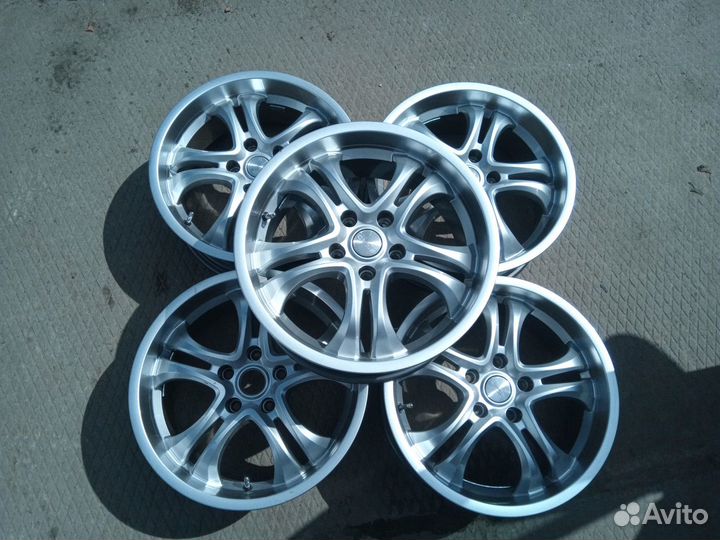 Литые диски 120х5, ет40 7.5j, dia 72.6мм, R18