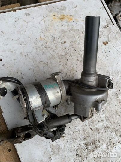 Электроусилитель руля Toyota Rav4 30