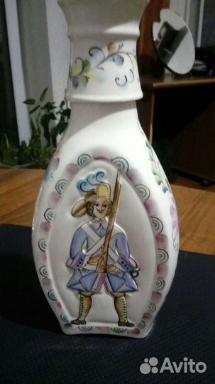 Графин для вина