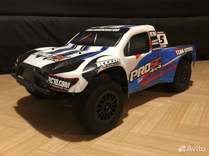 Team Associated prosc 4x4