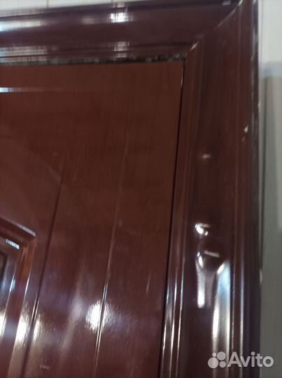 Дверь входная металлическая левая бу