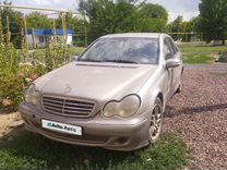 Mercedes-Benz C-класс 1.8 AT, 2005, 444 800 км, с пробегом, цена 450 000 руб.