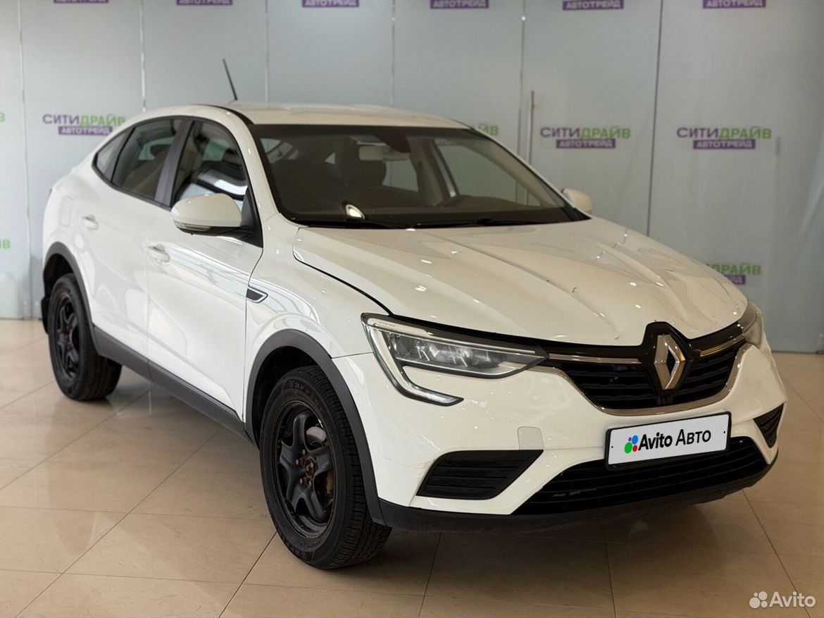 Renault Arkana 1.6 CVT, 2022, 176 360 км