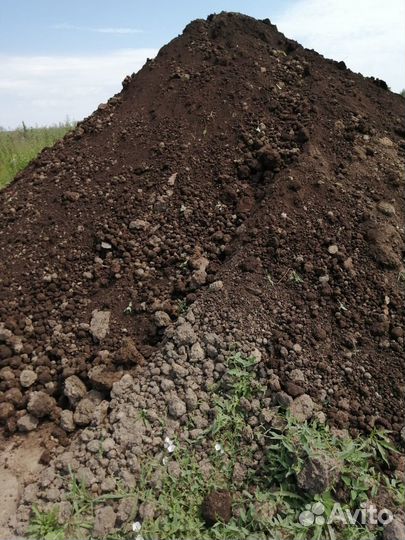 Чернозем,земля плодородная,грунт и тп