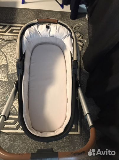 Коляска Mutsy igo