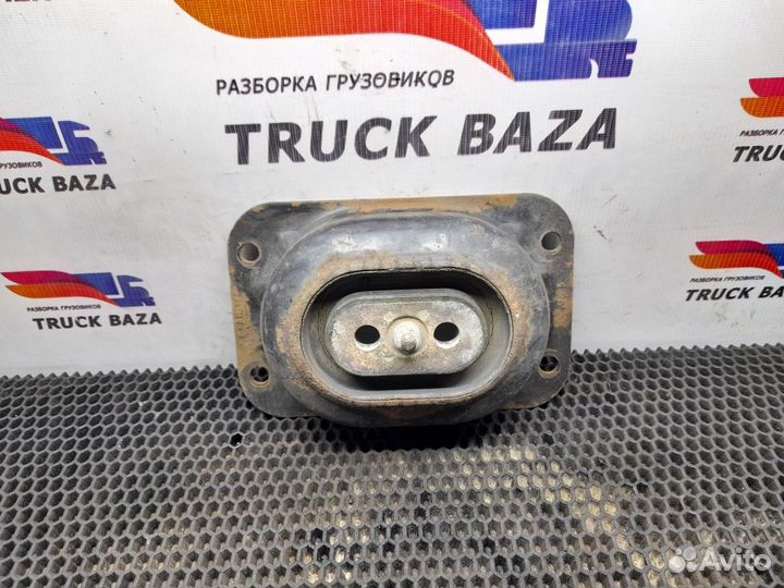 Подушка двигателя передняя