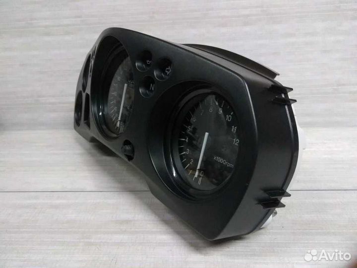 Приборная панель Honda CBR1100XX 99-01