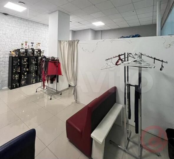 Сдам помещение свободного назначения, 219 м²