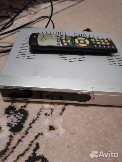 Спутниковый ресивер Golden interstar gi-s801 xpeed