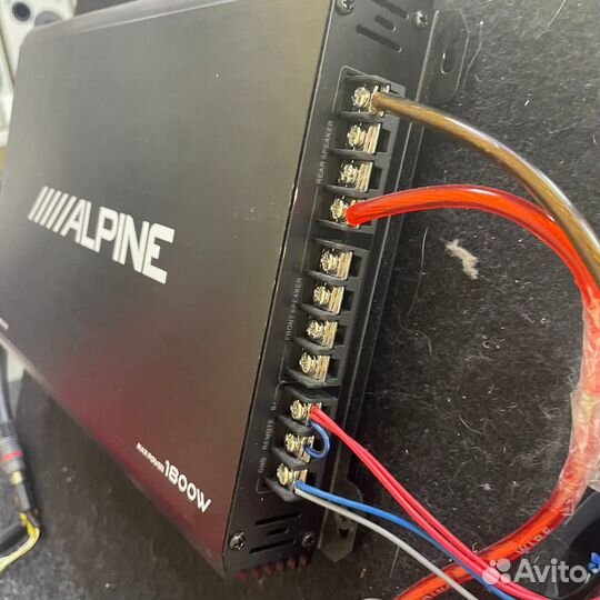 Сабвуфер Mystery MJS 12F и усилитель Alpine 446(А)