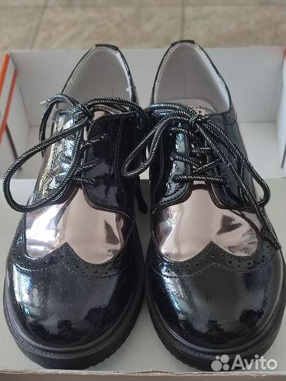 Ботинки демисезонные для девочки размер 33