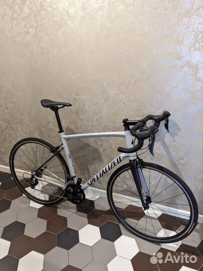 Велосипед шоссейный Specialized Allez E5 Sport 58