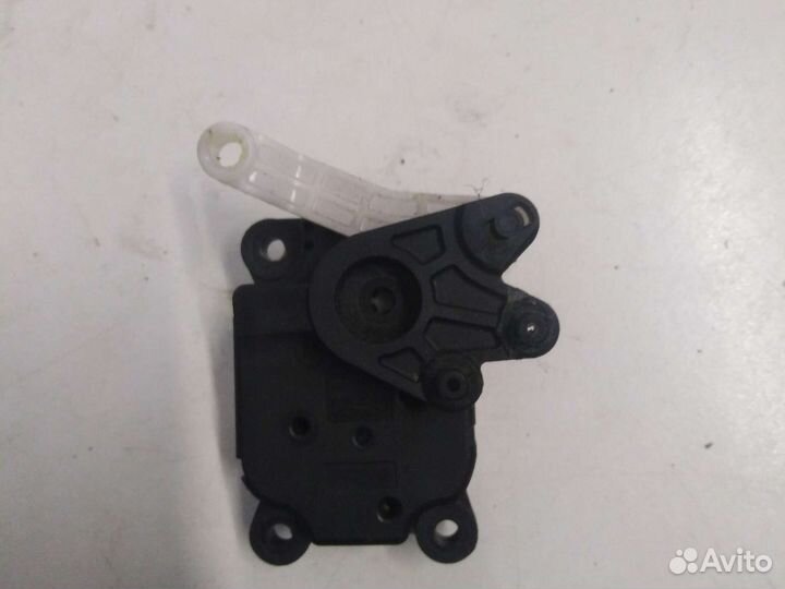 Моторчик заслонки отопителя Renault Fluence