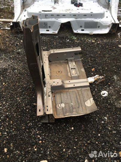 Порог левый Hyundai Santa Fe DM G4KE 2014