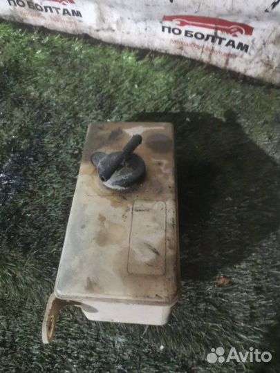 Бачок омывателя Hyundai Accent (Pony) X3 1994