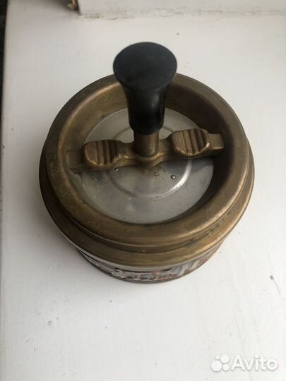 Пепельница из латуни