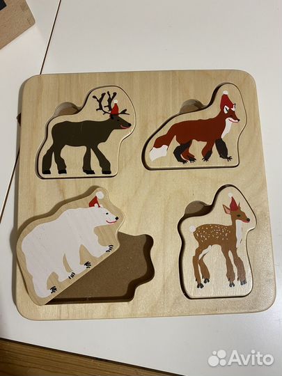 IKEA сортер домик и деревянные пазлы