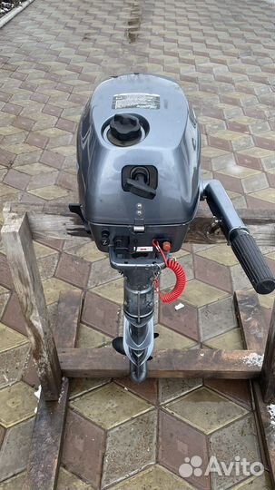 Лодочный мотор
