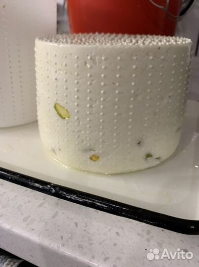 Сыры козьи крафтовые