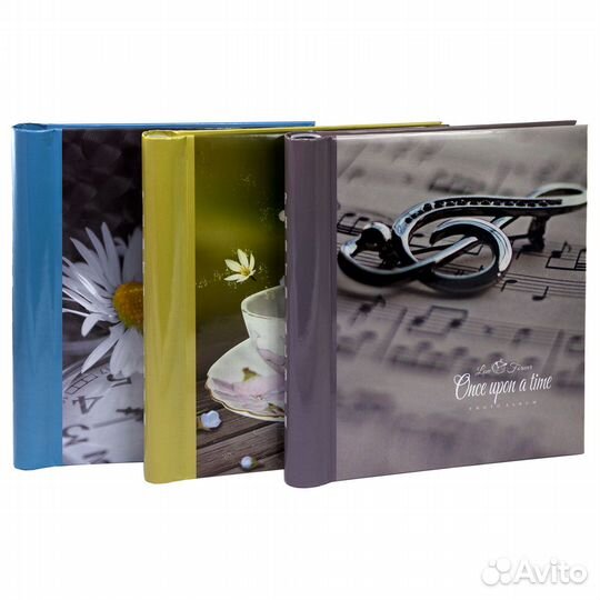 Фотоальбомы в ассортименте