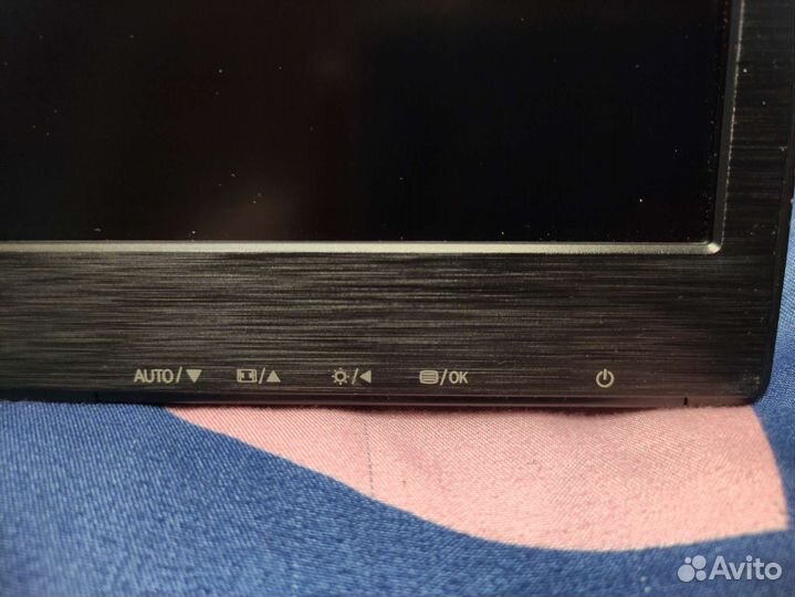 Монитор Philips 24 hdmi под кронштейн