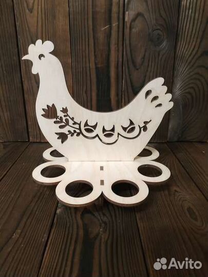 Пасхальные сувениры и подставки под кулич и яйца