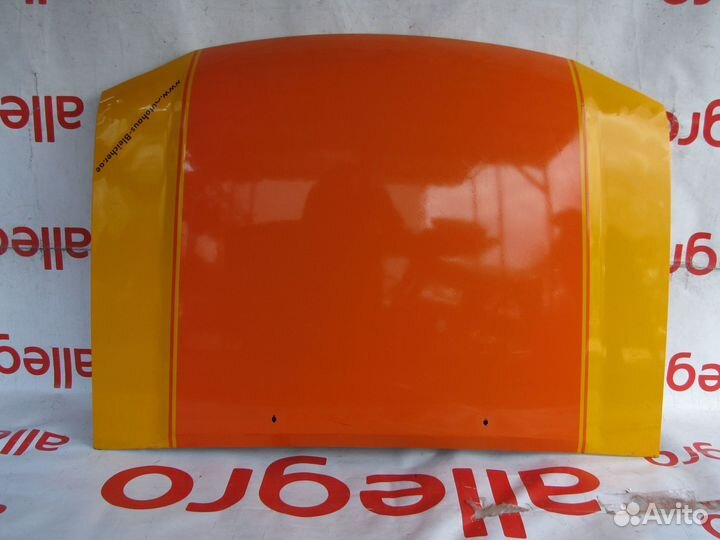 Nissan Navara D22 Капот