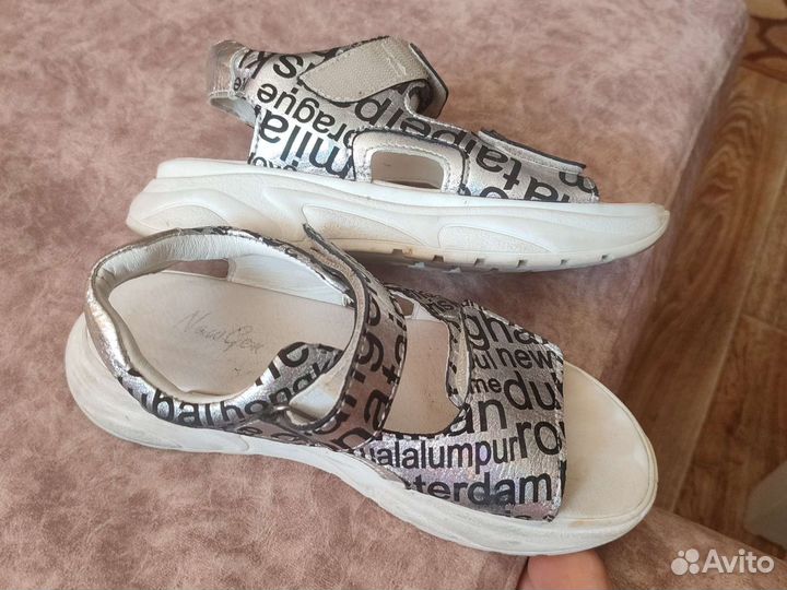 Босоножки для девочки