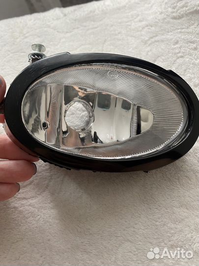 Противотуманная фара на Мазду 3