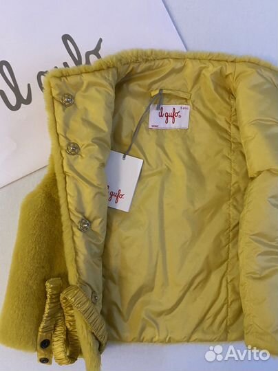 Жилет из искусственного меха 5лет