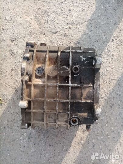 Корпус от коробки передач на газели