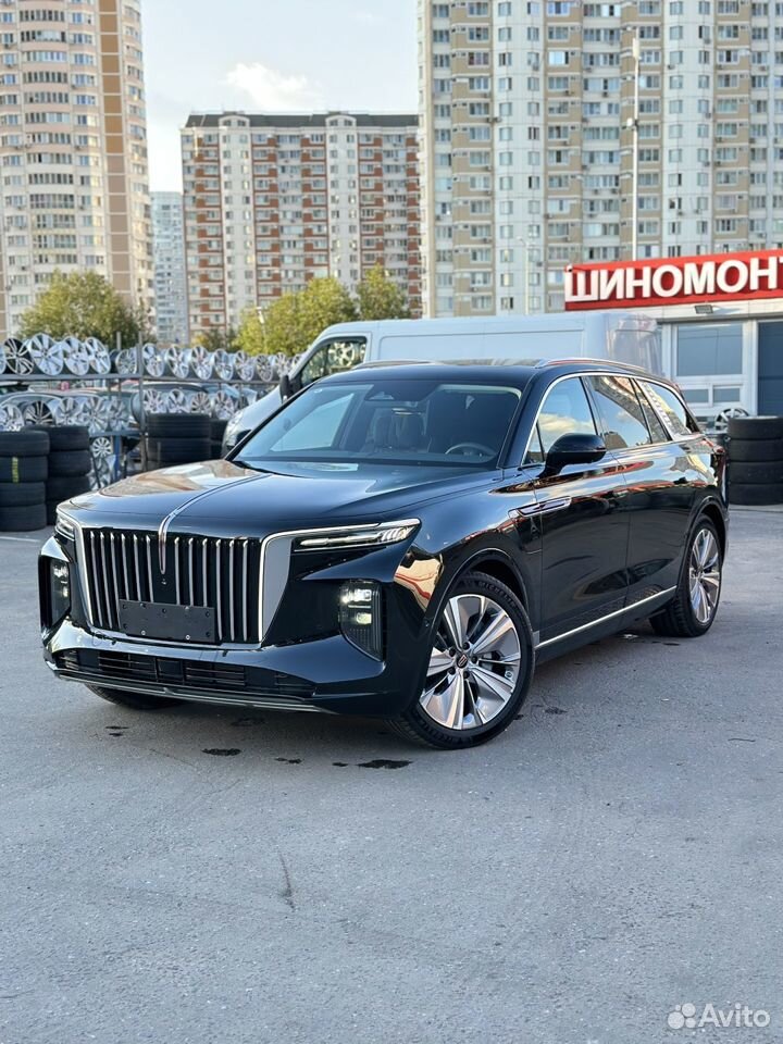 Hongqi E-HS9 AT, 2021, 72 км