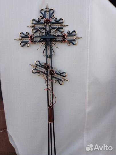 Кованый крест на могилу К9