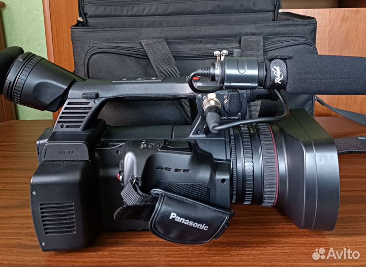 Видеокамера panasonic AG-AC130AEN