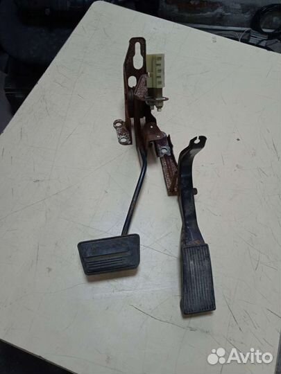 Блок педалей Pontiac Grand AM Понтиак гранд ам