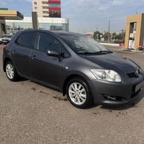 Toyota Auris 1.6 AMT, 2008, 250 000 км, с пробегом, цена 670 000 руб.